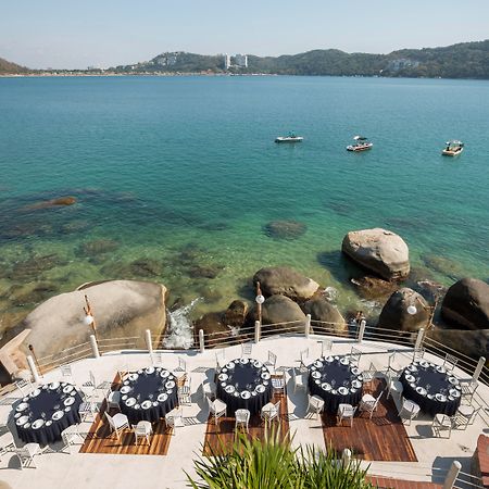 Camino Real Acapulco Diamante Hotel Buitenkant foto View of the bay from the resort