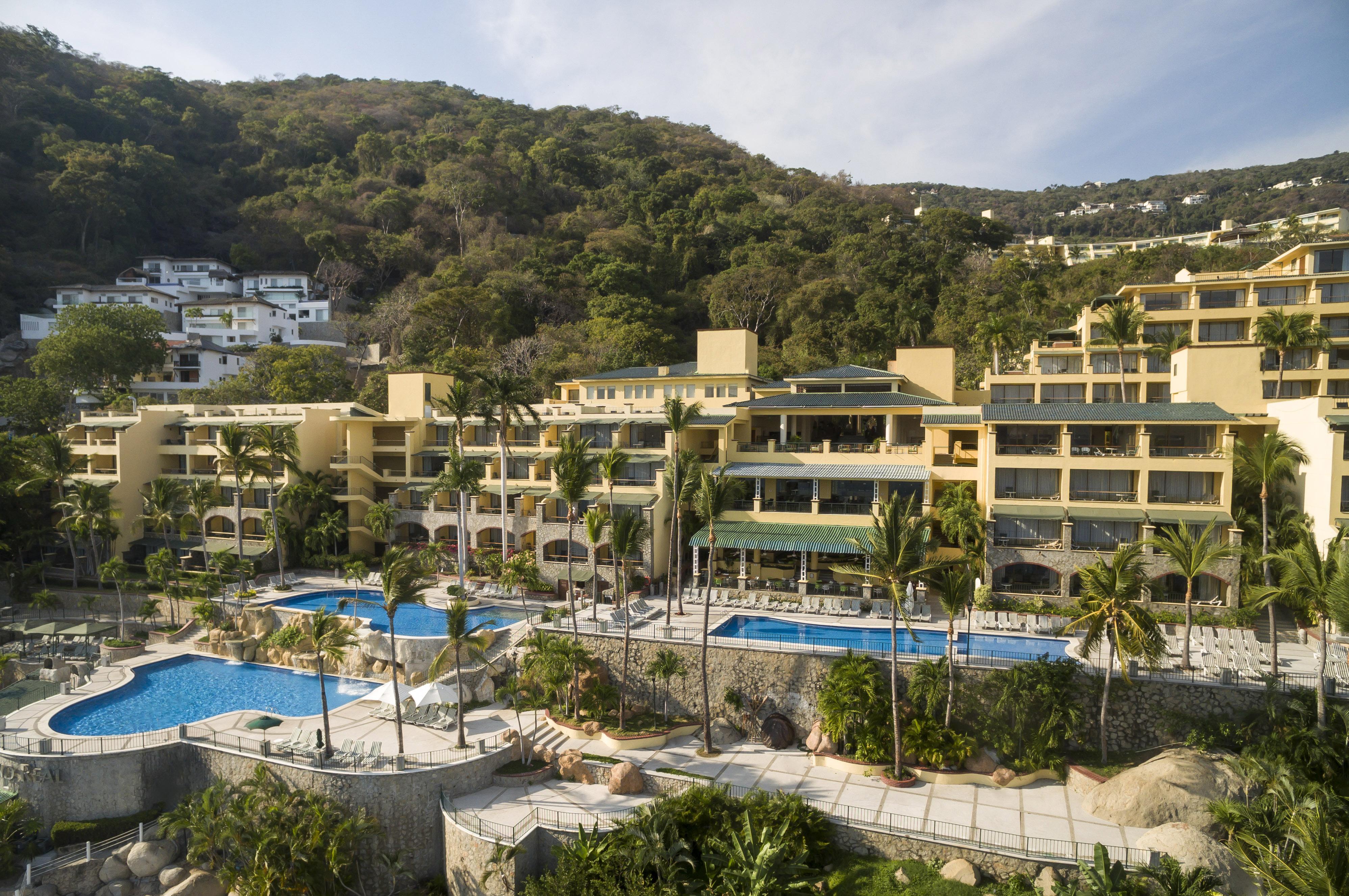 Camino Real Acapulco Diamante Hotel Buitenkant foto The resort