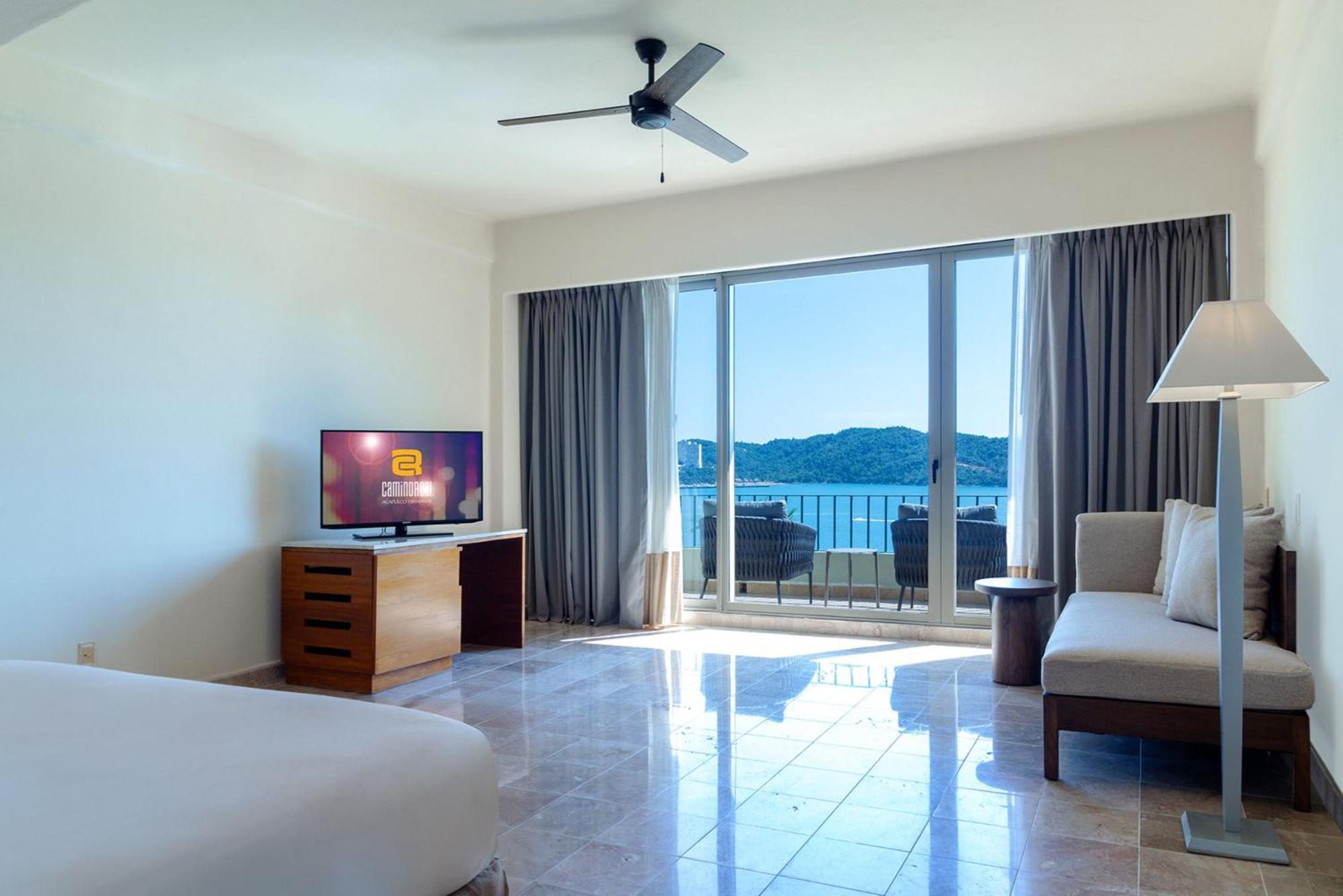 Camino Real Acapulco Diamante Hotel Buitenkant foto A room at the hotel