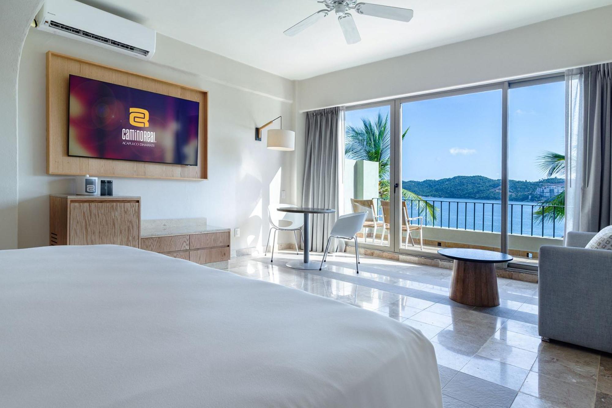 Camino Real Acapulco Diamante Hotel Buitenkant foto Oceanfront Junior Suite
